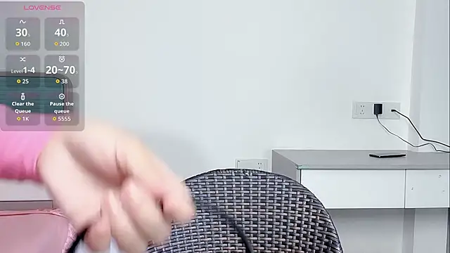 xianxian-baby online show from March 19, 2026, 1:15 pm