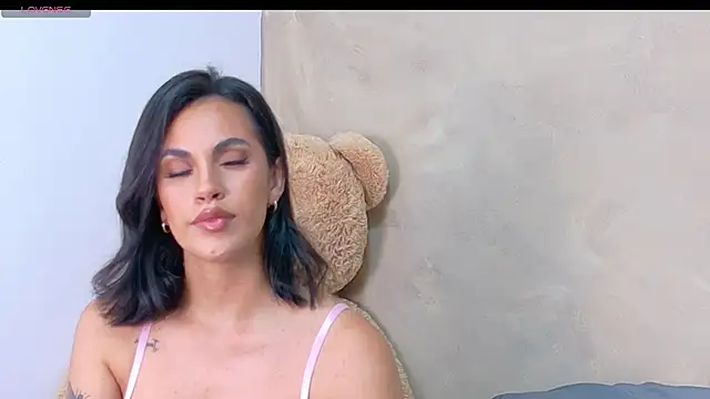 AndiVasquez online show from March 7, 2026, 6:21 am