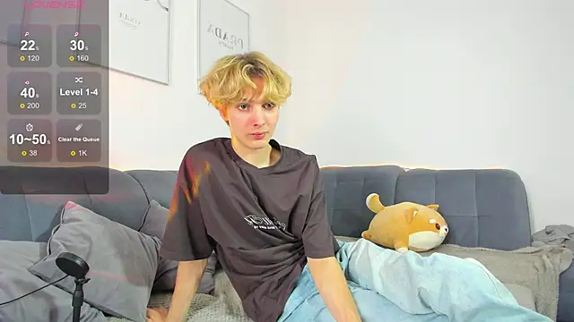 bunnyblush67 online show from March 25, 2026, 8:42 am