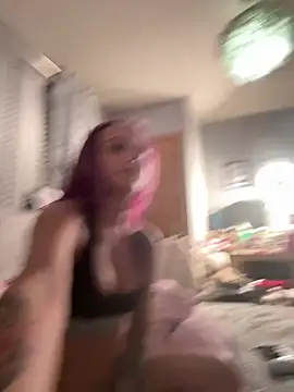 Milssweetx online show from February 20, 2026, 12:07 am