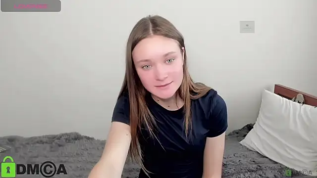 Elina X online show from May 25, 2026, 1:17 pm