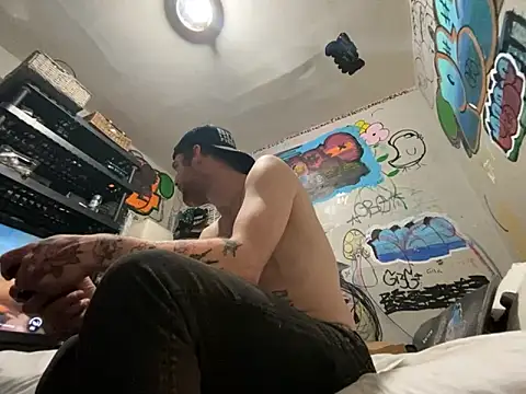 Snapshot of gothboiplzty chatting on February 20, 2026, 9:10 am gothboiplzty online show from February 20, 2026, 9:10 am