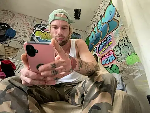 Snapshot of gothboiplzty chatting on June 20, 2026, 5:27 pm gothboiplzty online show from June 20, 2026, 5:27 pm