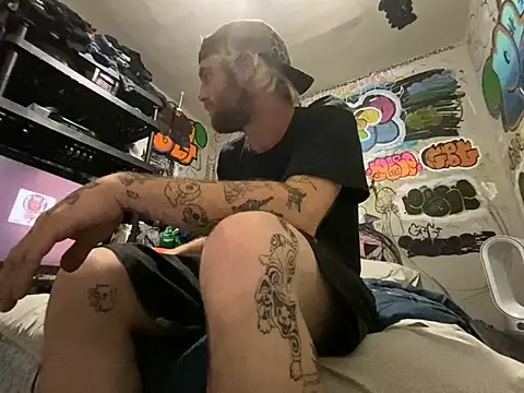 Snapshot of gothboiplzty chatting on July 6, 2026, 2:52 am gothboiplzty online show from July 6, 2026, 2:52 am