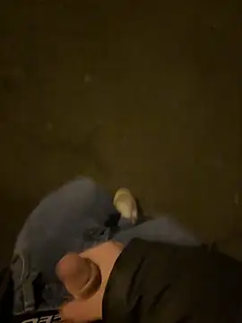 Snapshot of leoooooo88888 chatting on February 24, 2026, 11:25 pm leoooooo88888 online show from February 24, 2026, 11:25 pm