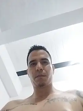 Snapshot of Mrpassion3 chatting on February 6, 2026, 3:44 am Mrpassion3 online show from February 6, 2026, 3:44 am