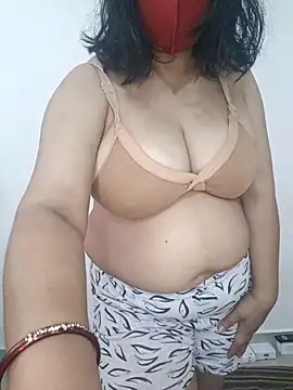 Snapshot of Ruby1hot2 chatting on April 9, 2026, 6:30 am Ruby1hot2 online show from April 9, 2026, 6:30 am
