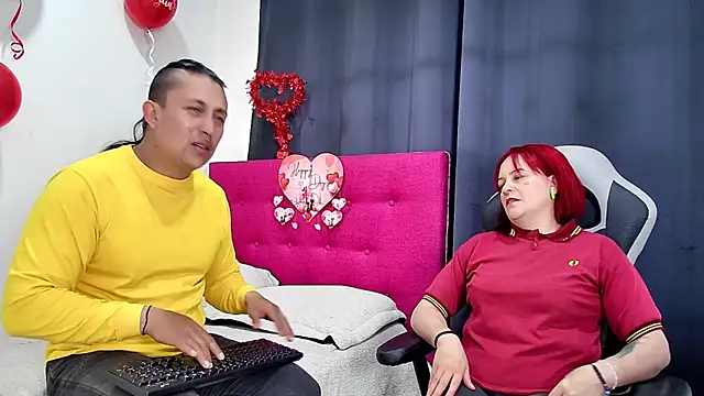 ZOEYJUAN 95 online show from February 19, 2026, 7:43 pm