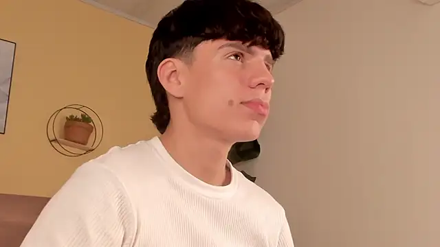 Snapshot of Angel_eros_ chatting on February 22, 2026, 12:36 pm Angel eros online show from February 22, 2026, 12:36 pm