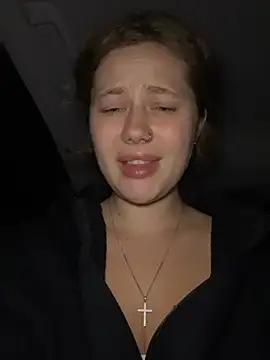 AsynaYuuki online show from February 25, 2026, 5:11 pm