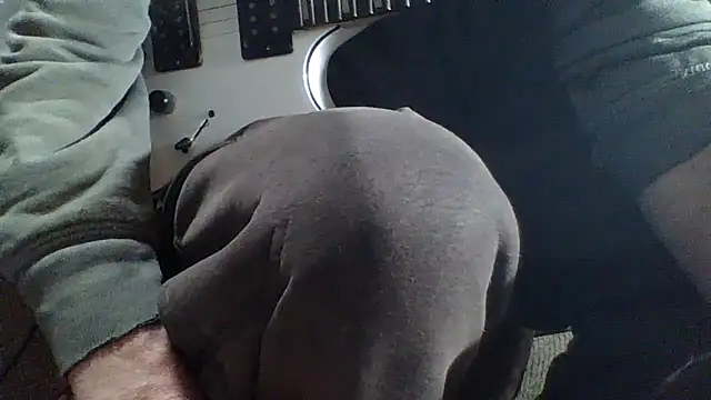 Jbsklxz67 online show from May 30, 2026, 3:20 pm