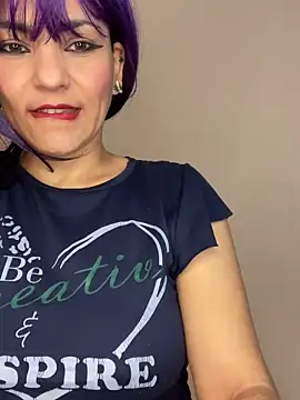 eva luz online show from March 25, 2026, 8:59 pm