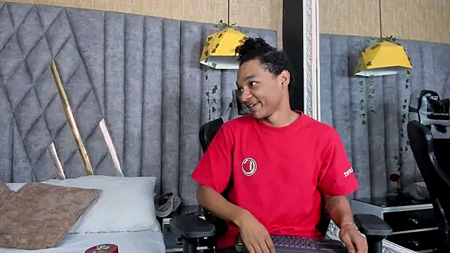Snapshot of dafne_and_erick_ chatting on July 11, 2026, 4:26 am dafne and erick online show from July 11, 2026, 4:26 am
