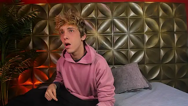 Snapshot of DannyParker_ chatting on February 7, 2026, 4:27 am DannyParker online show from February 7, 2026, 4:27 am