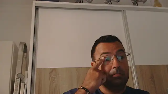 Snapshot of VanillaTime78-Jorge chatting on June 6, 2026, 8:19 am VanillaTime78-Jorge online show from June 6, 2026, 8:19 am