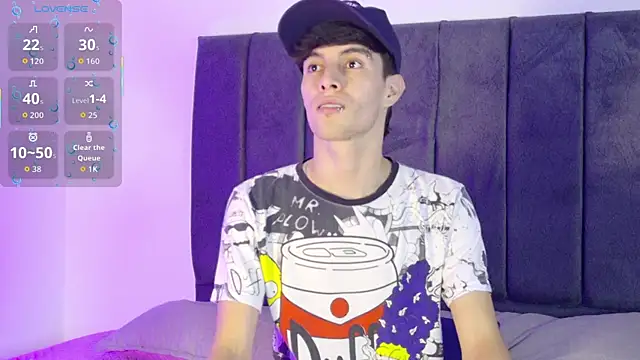 axxxel twink online show from May 19, 2026, 2:51 am