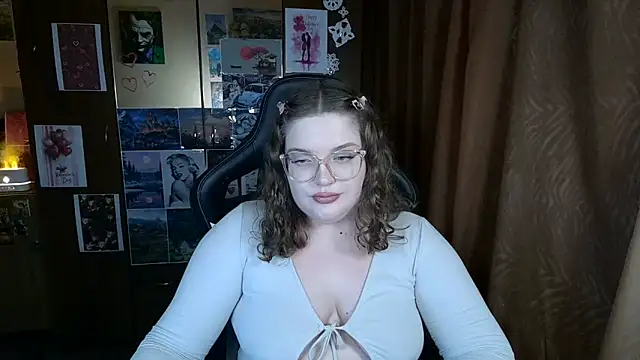 Teasing Dora online show from February 17, 2026, 7:20 pm