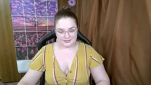 Snapshot of Teasing_Dora chatting on May 8, 2026, 7:52 pm Teasing Dora online show from May 8, 2026, 7:52 pm