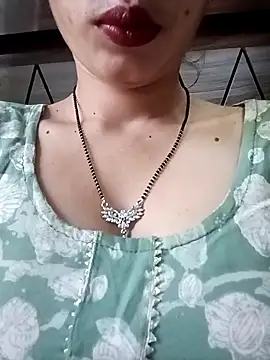 Snapshot of khushi_rawat chatting on March 1, 2026, 2:57 am khushi rawat online show from March 1, 2026, 2:57 am