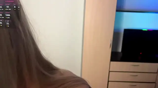 Velmiora online show from March 19, 2026, 4:11 pm