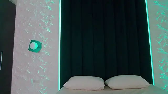 Snapshot of Ivy_Allen chatting on February 20, 2026, 5:57 pm Ivy Allen online show from February 20, 2026, 5:57 pm