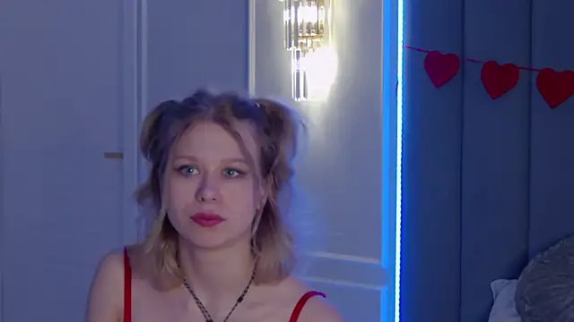 Snapshot of Ivy_Allen chatting on February 23, 2026, 6:16 pm Ivy Allen online show from February 23, 2026, 6:16 pm