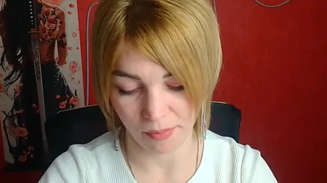 Snapshot of CuttieEmma chatting on March 13, 2026, 6:31 am CuttieEmma online show from March 13, 2026, 6:31 am