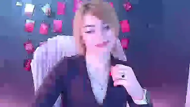 Snapshot of CuttieEmma chatting on March 24, 2026, 6:51 am CuttieEmma online show from March 24, 2026, 6:51 am