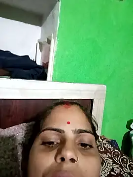 Priyakoli4568 online show from April 15, 2026, 3:19 pm