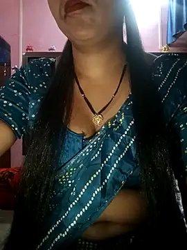 Snapshot of Alka_sexy56 chatting on February 24, 2026, 3:32 pm Alka sexy56 online show from February 24, 2026, 3:32 pm