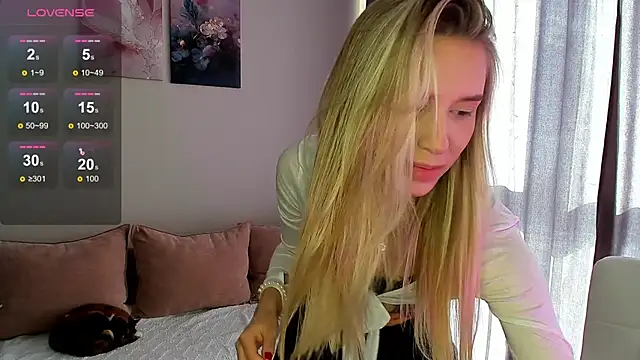 Elysia kiss online show from March 1, 2026, 11:12 am