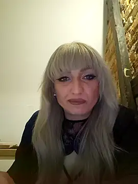 CoMiZrobiszJakMnieZl online show from April 29, 2026, 12:05 am