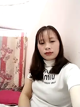 -Bami- online show from March 18, 2026, 12:58 am