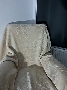 AbellaDesiree online show from February 27, 2026, 5:07 am