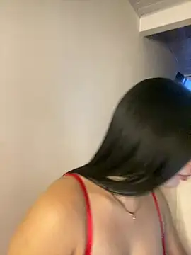 Snapshot of _HannahFox_ chatting on February 19, 2026, 11:23 pm HannahFox online show from February 19, 2026, 11:23 pm