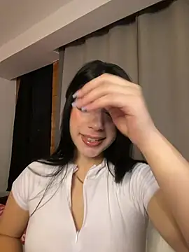 Snapshot of _HannahFox_ chatting on March 20, 2026, 11:31 pm HannahFox online show from March 20, 2026, 11:31 pm