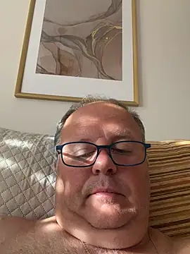 YachtCaptain10 online show from June 12, 2026, 6:45 am