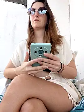 Snapshot of Alexdevil92 chatting on February 13, 2026, 2:07 am Alexdevil92 online show from February 13, 2026, 2:07 am