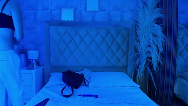 CleoFoxx  online show from April 10, 2026, 12:54 pm