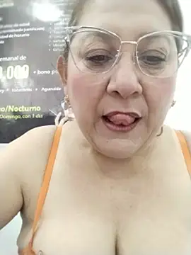 Snapshot of JULIETA_21- chatting on June 25, 2026, 1:04 pm JULIETA 21- online show from June 25, 2026, 1:04 pm