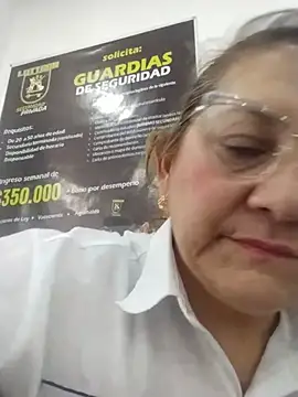 Snapshot of JULIETA_21- chatting on July 9, 2026, 1:48 pm JULIETA 21- online show from July 9, 2026, 1:48 pm