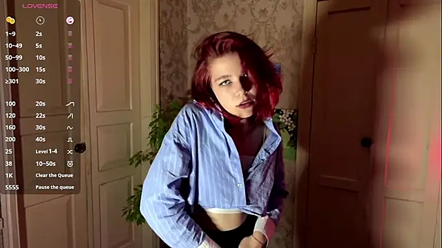 LaurynGeisinger online show from March 22, 2026, 3:59 pm