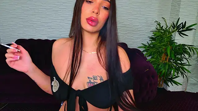 Snapshot of MollyDolley chatting on February 28, 2026, 8:21 pm MollyDolley online show from February 28, 2026, 8:21 pm