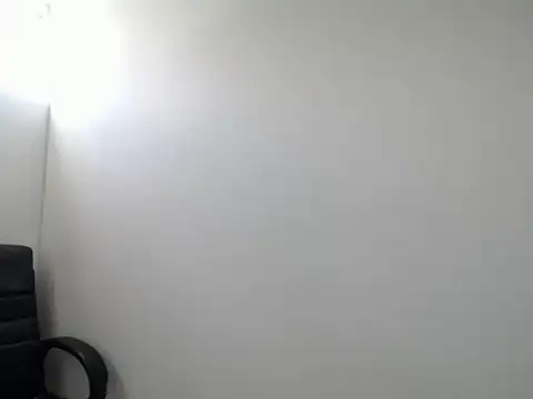 playfullpaulina online show from April 18, 2026, 2:32 pm