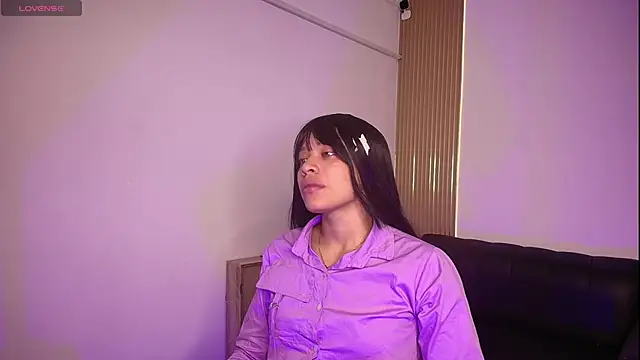 leydi start  online show from February 4, 2026, 12:33 pm