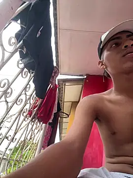 dominick fran online show from April 19, 2026, 11:07 pm