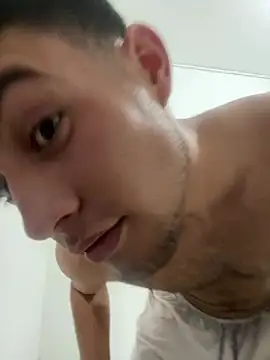 jhayko22 online show from March 18, 2026, 7:11 am