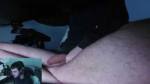 Snapshot of Begamc chatting on February 2, 2026, 6:06 pm Begamc online show from February 2, 2026, 6:06 pm