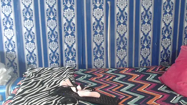 Snapshot of FlameZee chatting on February 19, 2026, 9:49 am FlameZee online show from February 19, 2026, 9:49 am