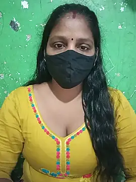 Snapshot of Parul-009 chatting on June 18, 2026, 5:08 am Parul-009 online show from June 18, 2026, 5:08 am
